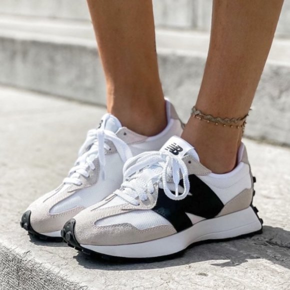 New Balance Shoes - New Balance 327 M5.5/W7 Unisex Sneakers Shoes White BlacK